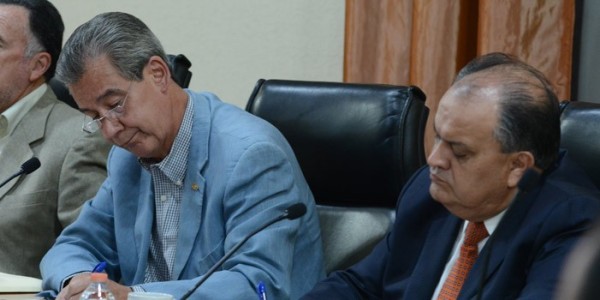 Pide López Santillana iniciar investigación por robo de combustible
