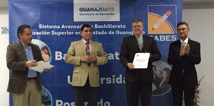 Juan Luis Saldaña López, nuevo director general del SABES