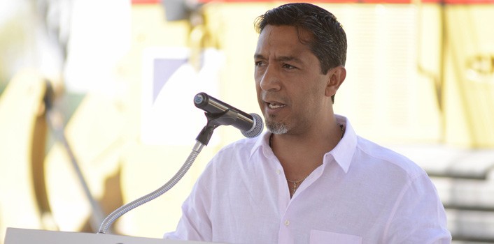 Obra Pública ya cuenta el presupuesto para el tercer carril del bulevar Gómez Morín