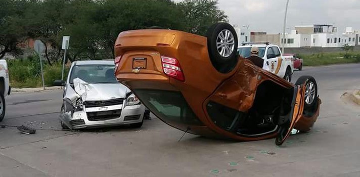 Ilesas tras volcar en Punta del Este
