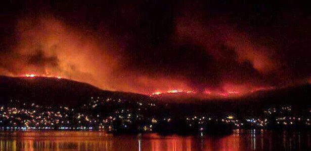 Mueren tres personas en ola de incendios en Galicia