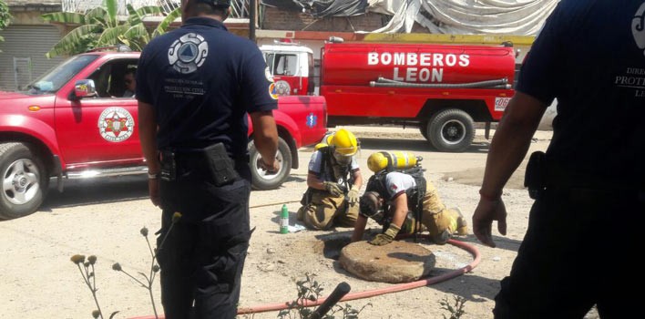 Vecinos de Maravillas afectados por químicos arrojados al drenaje