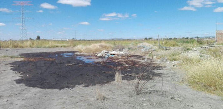 Fuga de combustible en San Joaquín por una toma clandestina
