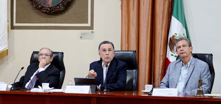 Carlos Medina niega insinuar irregularidades en compras de la Secretaría de Seguridad