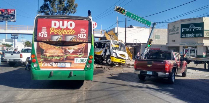 Urbano vs Oruga: 21 lesionados, uno de gravedad.