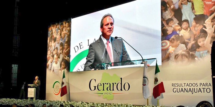 Rinde Gerardo Sánchez su informe de actividades