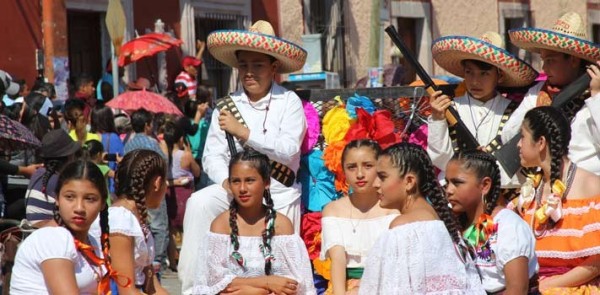Conmemoran el 107 aniversario de la Revolución Mexicana en Manuel Doblado