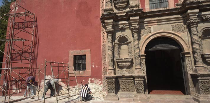 Rehabilitan fachada e interior del Templo de El Hospitalito en Irapuato
