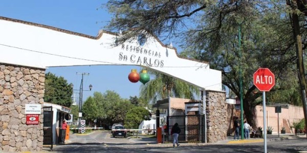 Roban salón de fiestas en el Fraccionamiento Residencial San Carlos