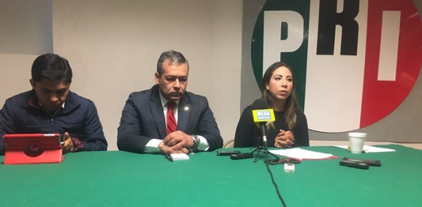 Denuncian regidores madrugete para impulsar desarrollo de gasolineras en León