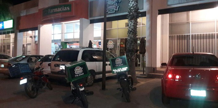 Asaltan sucursal de Las Cuadradas en Villas Vasco de Quiroga