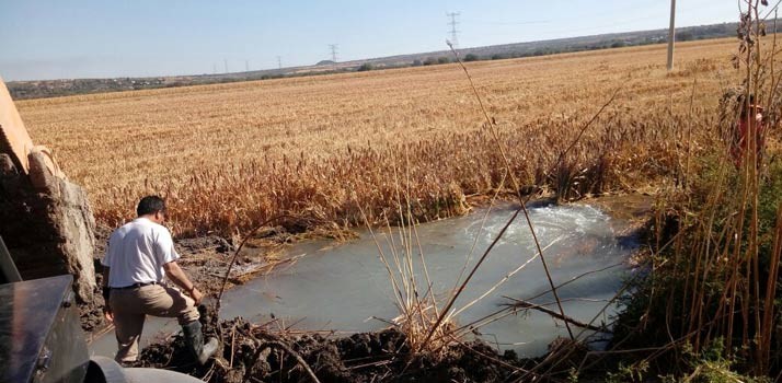Desabasto de agua en la zona nororiente de León por fuga en la batería La Murralla