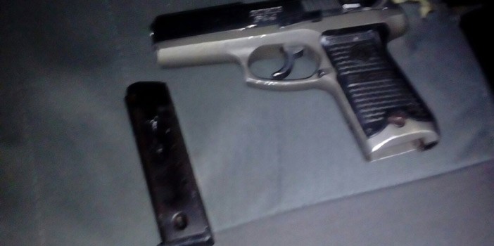 Detienen a un joven por disparar contra policías en la colonia Satélite