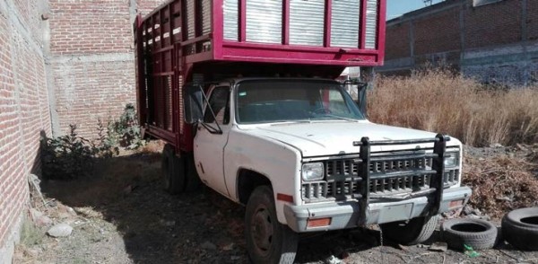 Aseguran 2 mil litros de combustible en La Esmeralda
