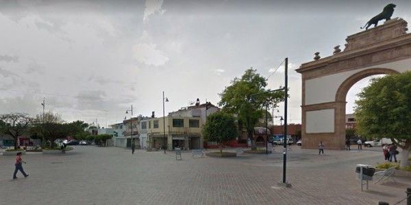 Joven se suicida en Calzada de Los Héroes