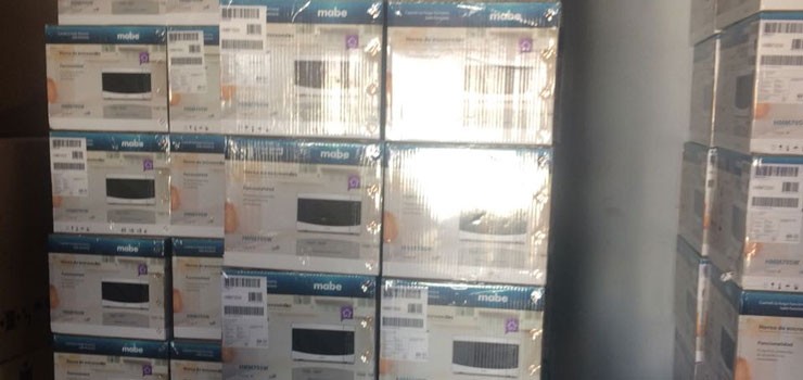 Aseguran electrodomésticos y equipo táctico en San José Iturbide