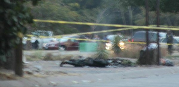 Lo mataron a golpes, lo decapitaron y después lo incendiaron