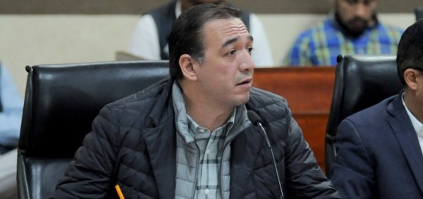 Sergio Contreras solicita licencia como regidor de León