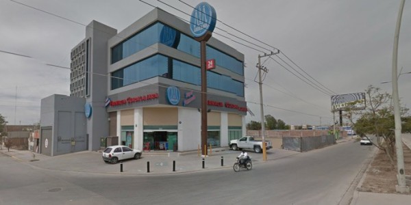 Asaltan farmacia en Desarrollo El Potrero