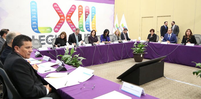 Buscan garantizar seguros de vida y discapacidad a policías