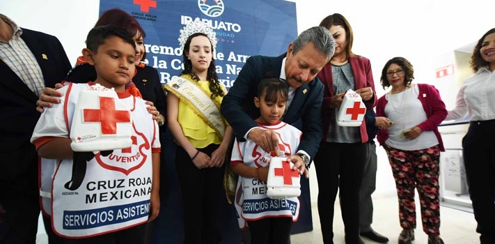 Inicia colecta de la Cruz Roja en Irapuato