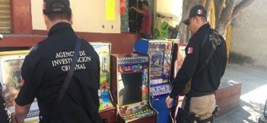 Retira PGR 24 máquinas tragamondas