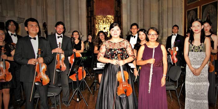 Exitosa presentación de la Camerata Académica Universitaria de la UG