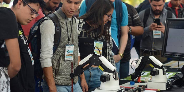 León sede del 5to Congreso Internacional de Robótica