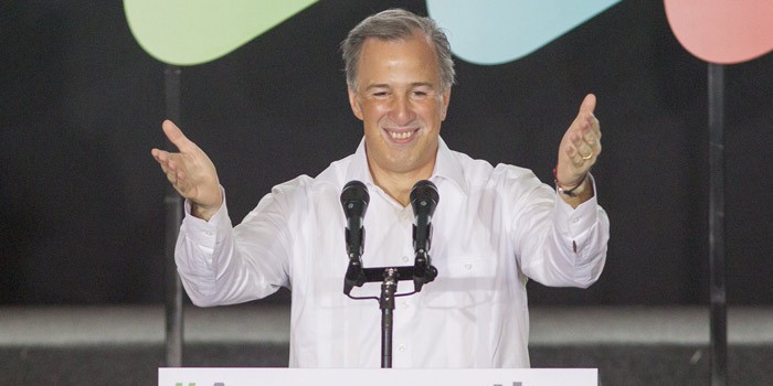 Meade va por un proyecto en donde los criminales estén en la cárcel