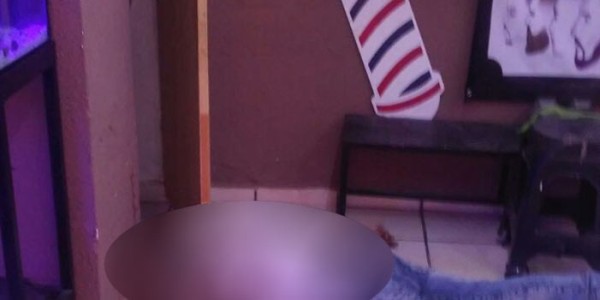Lo asesinan en una peluquería de Las Américas