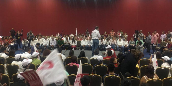 Clemente Villalpando propone dignificar a policías municipales