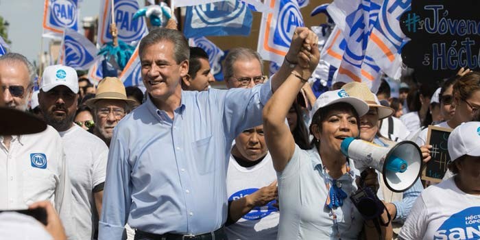 López Santillana inicia campaña para la reelección