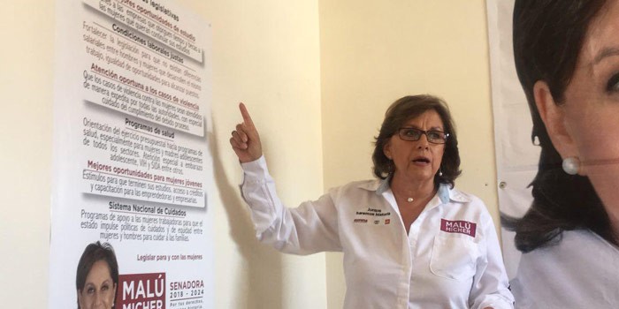 Propone pagar a mujeres que cuiden a enfermos, discapacitados y adultos mayores