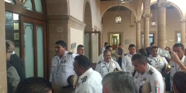 Disciplina y buen trato pide alcalde a elementos de Tránsito de León