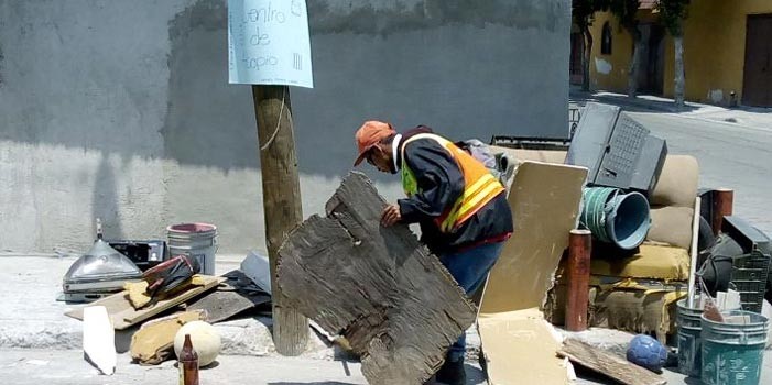 Continúa campaña de descacharrización en Irapuato