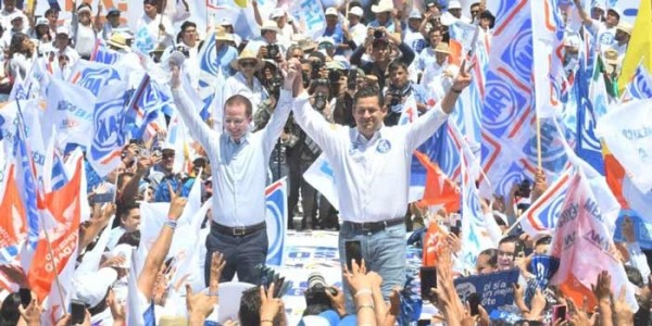 Ricardo Anaya se compromete a concretar el tren interurbano en Guanajuato