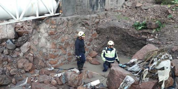 Reportan afectaciones menores y la muerte de un menor por lluvias en León