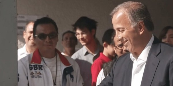 Meade llama a ciudadanos a votar y confía en ganar la elección