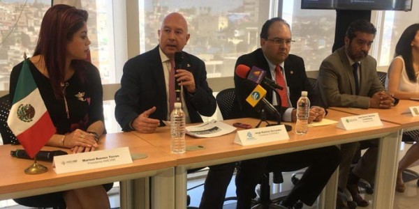 Con su voto, leoneses aprobaron trabajo de López Santillana: CCEL