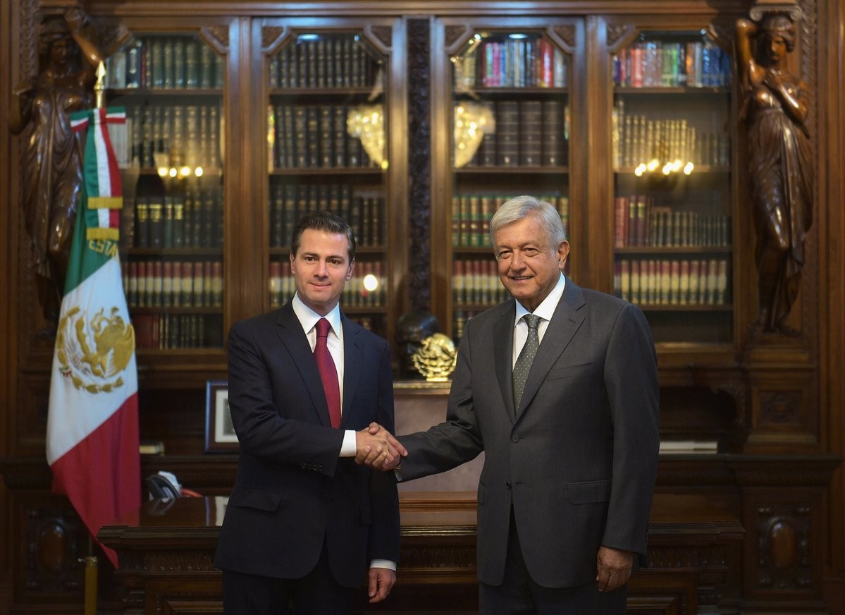 AMLO visita a Enrique Peña Nieto en Palacio Nacional