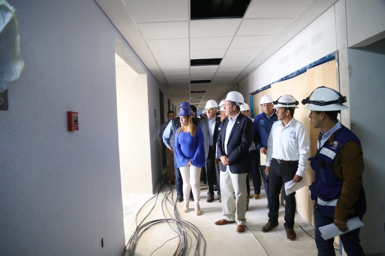 Supervisan obras del nuevo Hospital General de León