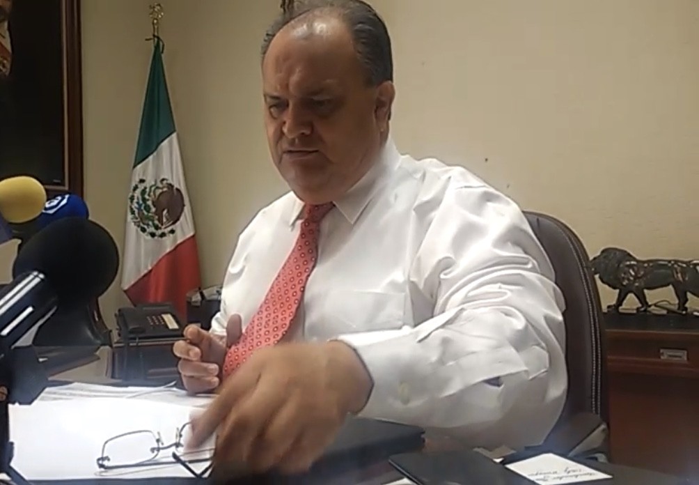 Secretario de Ayuntamiento asegura que subsiste contrato pese a cambio de arrendador en estadio
