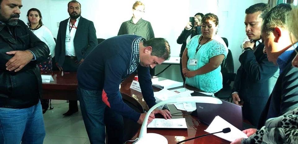 'Da la vuelta' Justino Arriaga y le gana diputación federal a Morena