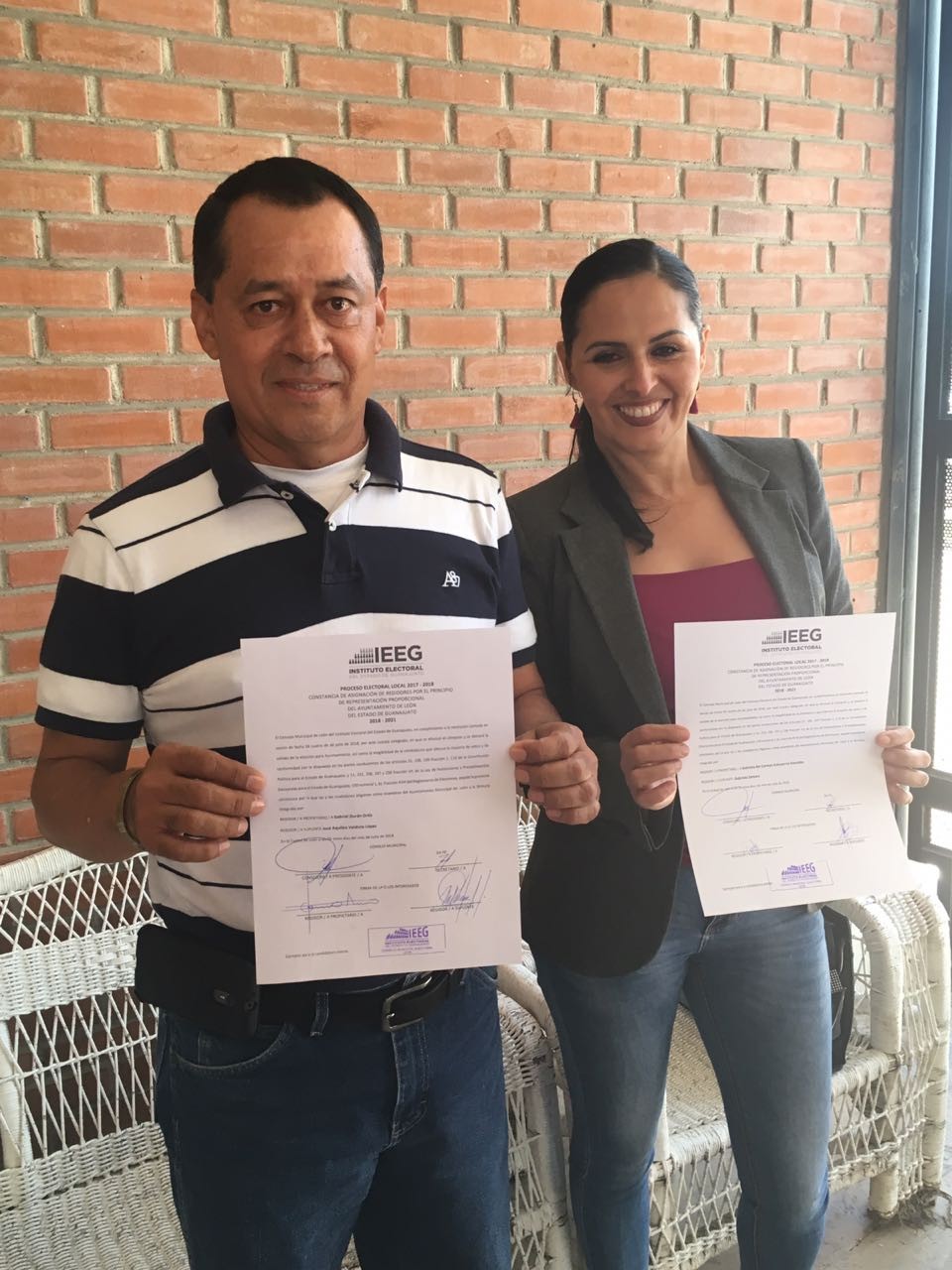 Regidores de Morena reciben sus constancias de acreditación