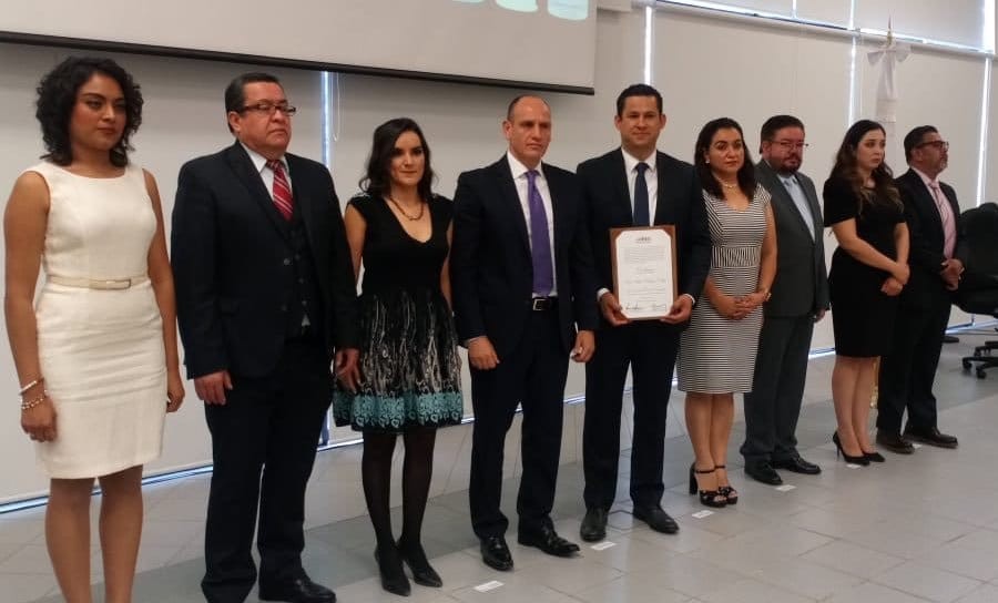 Diego Sinhue recibe constancia de mayoría de votos en Guanajuato