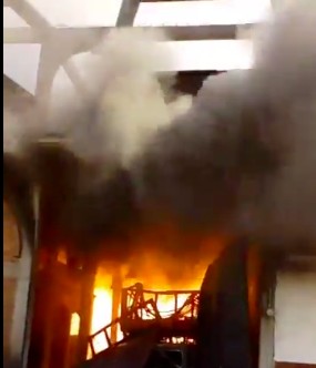Familia pierde todo en incendio