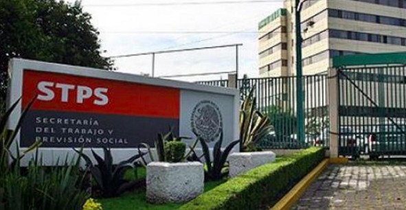 Ayala ve a la STPS como generadora de empleo