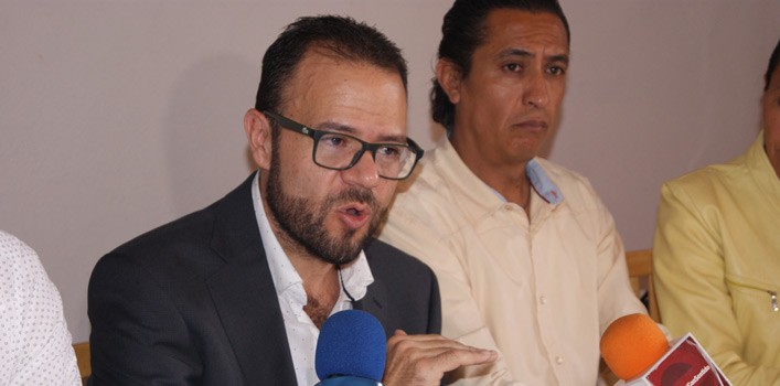 El PRD debe renovarse o morir