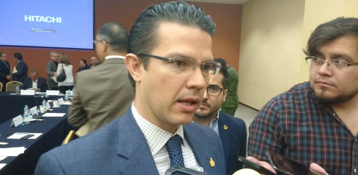 Derechos Humanos investigará suicidio de una joven en una patrulla