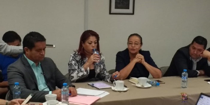 Defienden ciudadanos trabajo del Comité de Adquisiciones